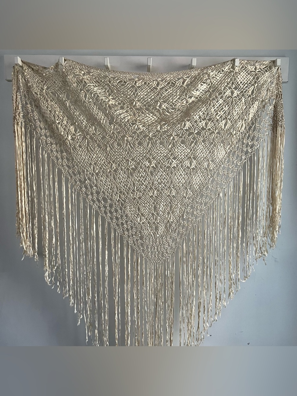Vintage Boho Crochet Triangle Shawl Wrap Tan Fringe Festival Scarf
